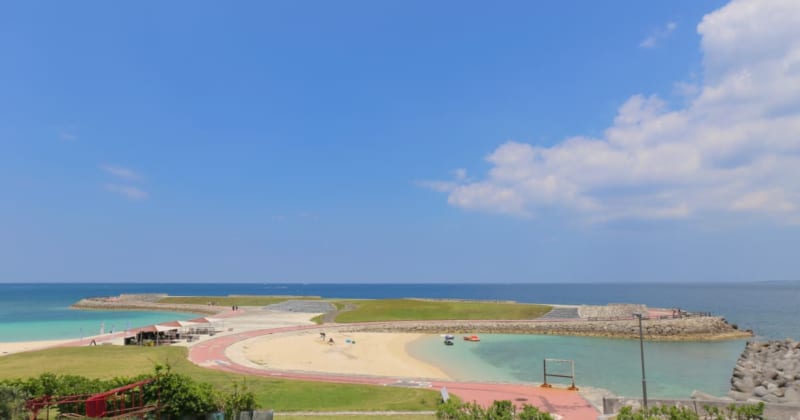 ビーチからお洒落なカフェまで！沖縄の宜野湾を楽しむ！