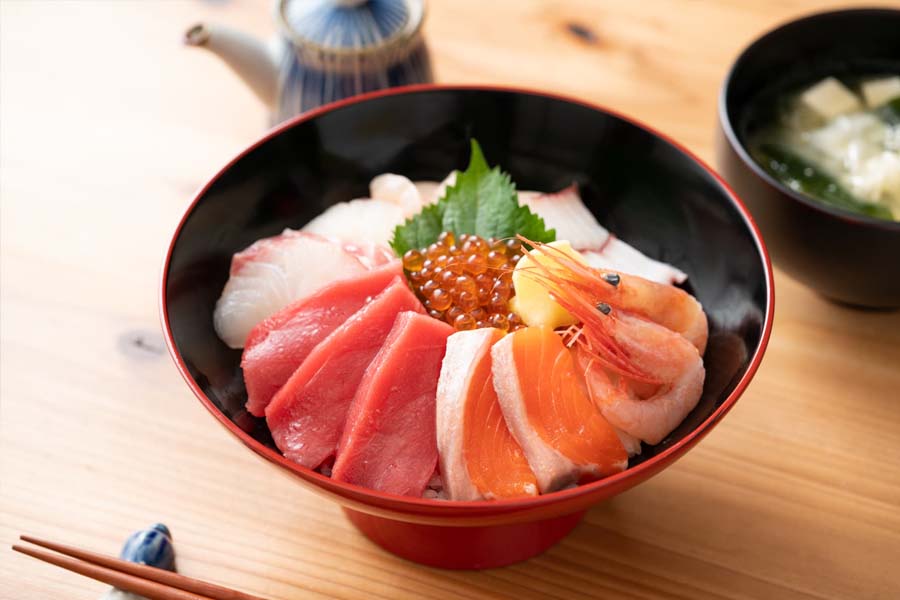 海鮮丼