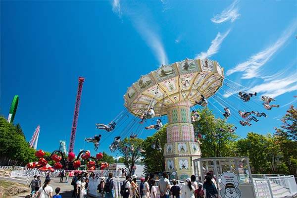 ルスツリゾートのグリーンシーズン限定営業の遊園地