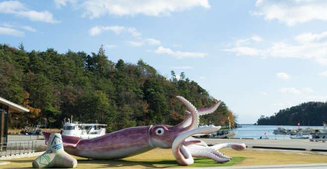 イカの駅 つくモール　